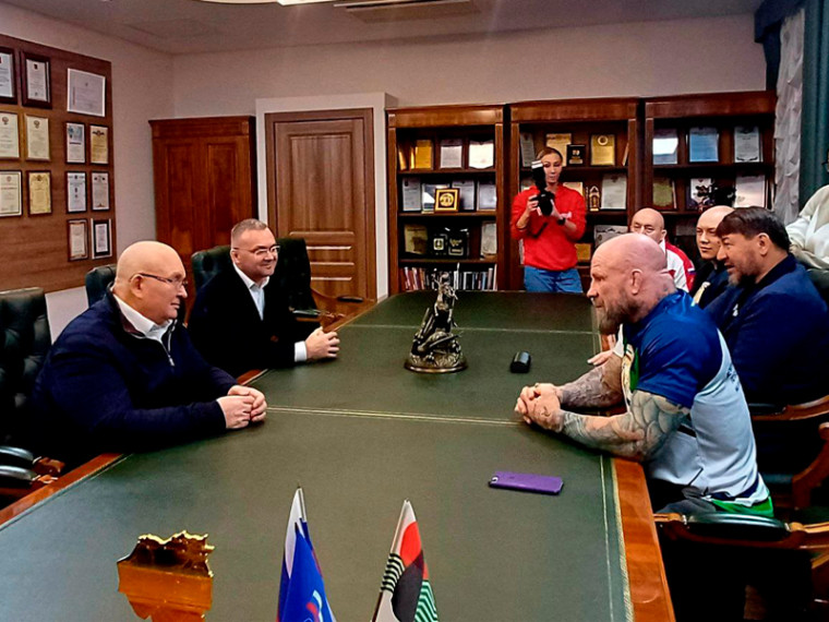 Доступность массового спорта.