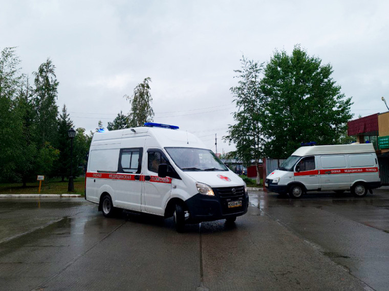 В автопарке Нефтеюганской районной больницы пополнение. В автопарке Нефтеюганской районной больницы пополнение.