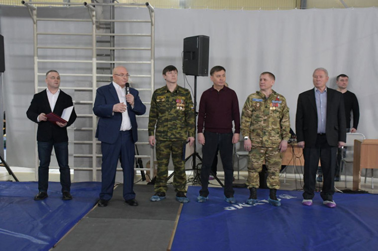 Путевка в большую жизнь. Путевка в большую жизнь.