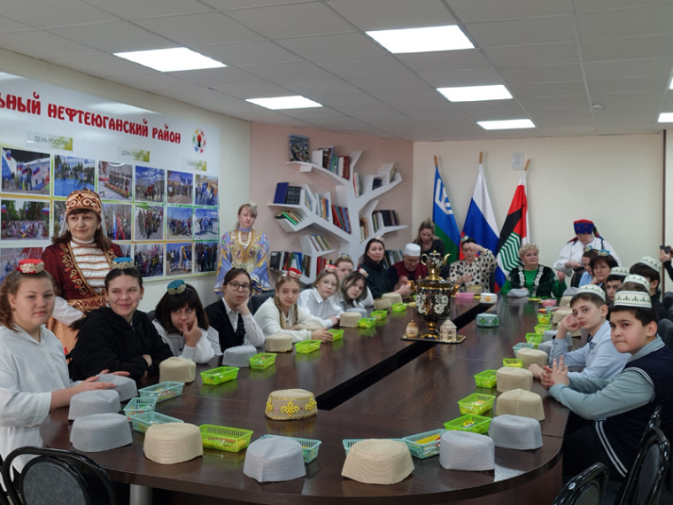 Сохраняя традиции. Сохраняя традиции.